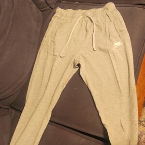Nike Jogger Lounge Pant Small pockets